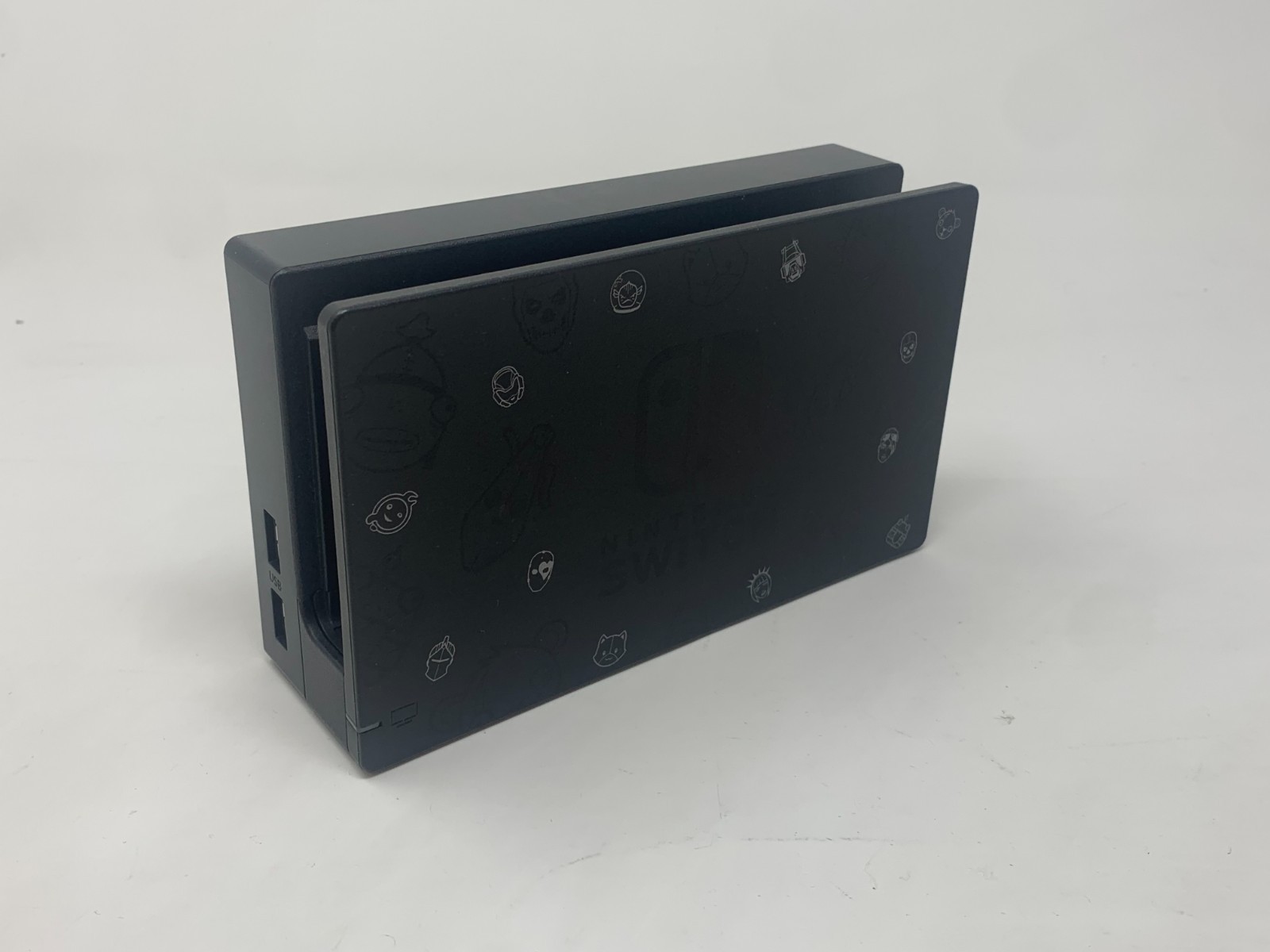 Fortnite DOCK for Nintendo Switch - Screen TV Dock  -  Charging Station HAC-007