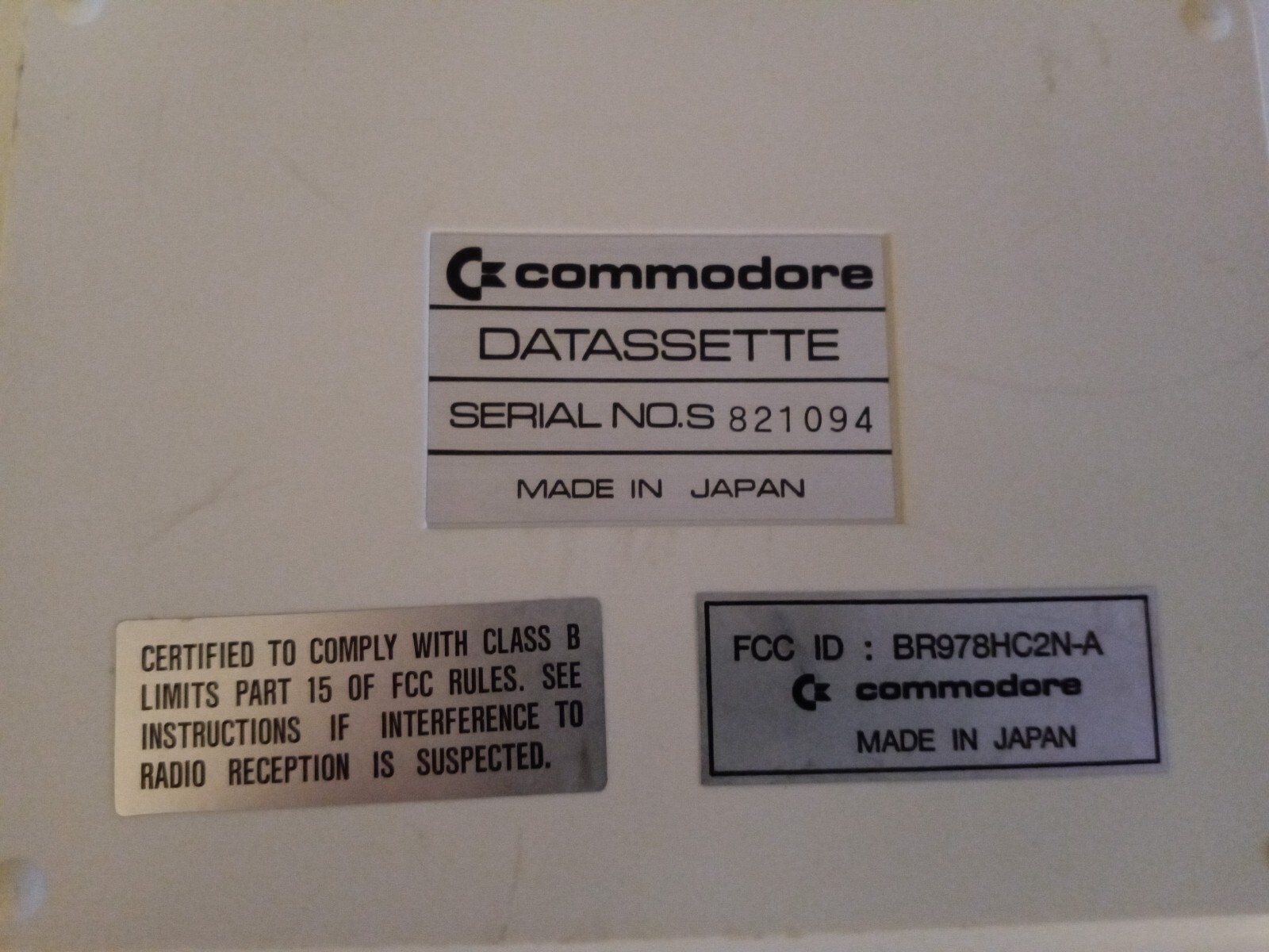 Vintage 1982 Commodore VIC-20 Computer, Datassette, Power Supply, Manual WORKING