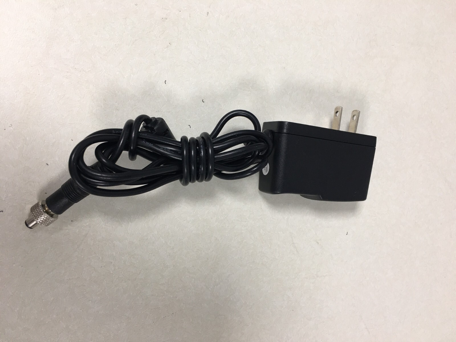 Vanco Evolution EVEX2006 Ultra Slim HDMI Single Cat5e/6 Extender W/PoE