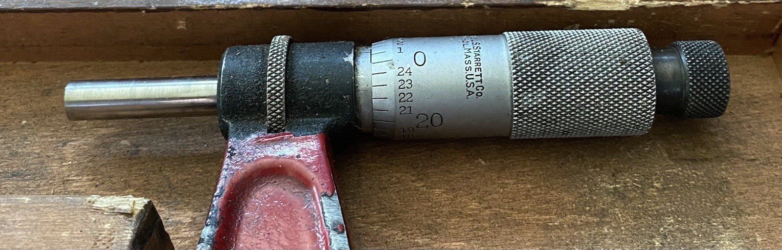 starrett micrometer 12 in no 224 - 16 in