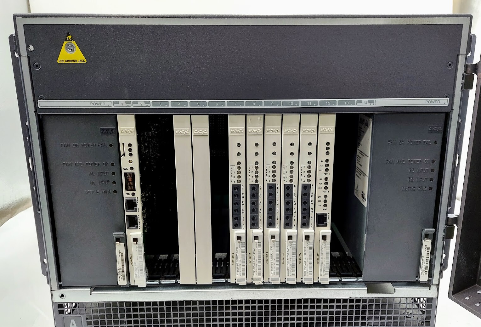 Avaya G650 Media Gateway Chassis w/ Cards, MISSING BACK COVER (PICTURE)