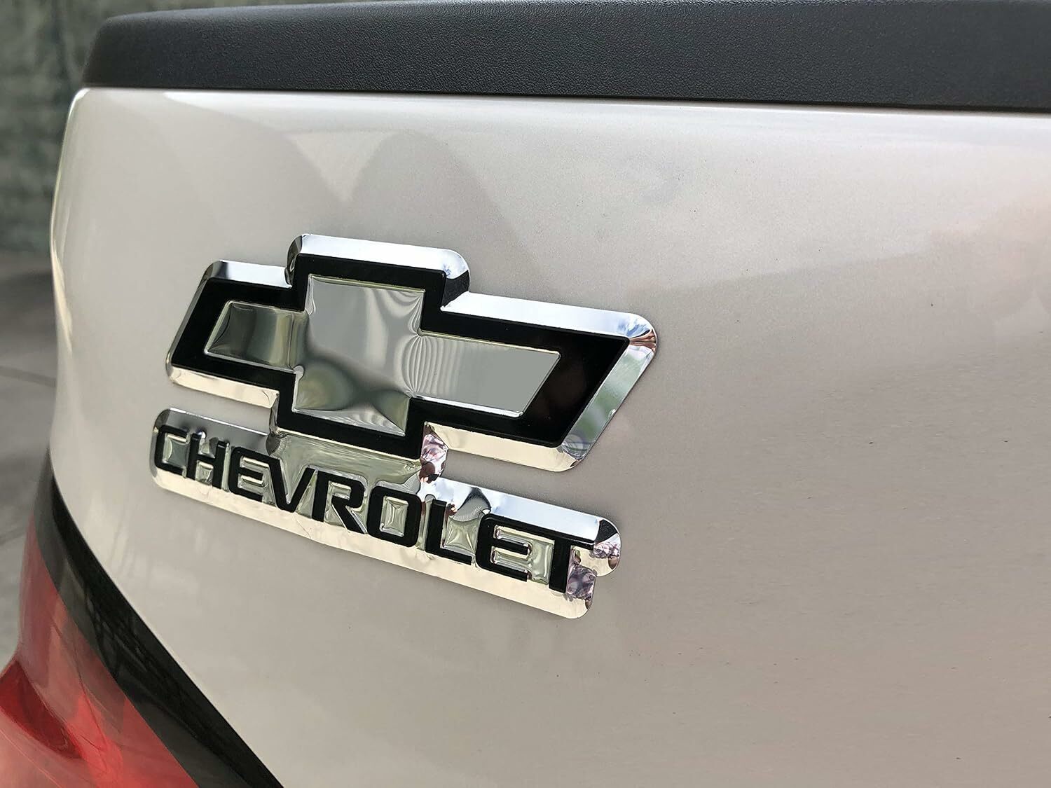 Chroma Graphics 041702 Chevrolet Chevy Bowtie Aluminum Decal