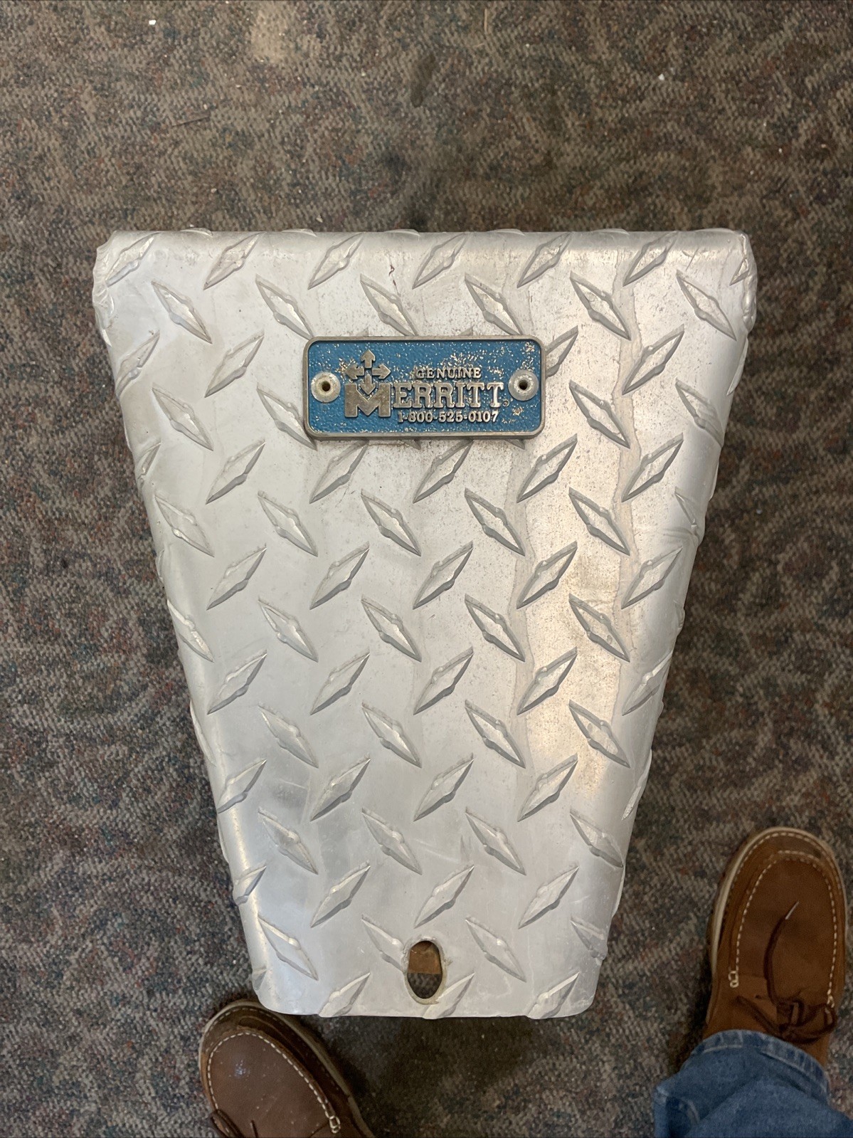 Merritt Aluminum Chain Carrier With Lockable Lid    SKU:PPR_201933