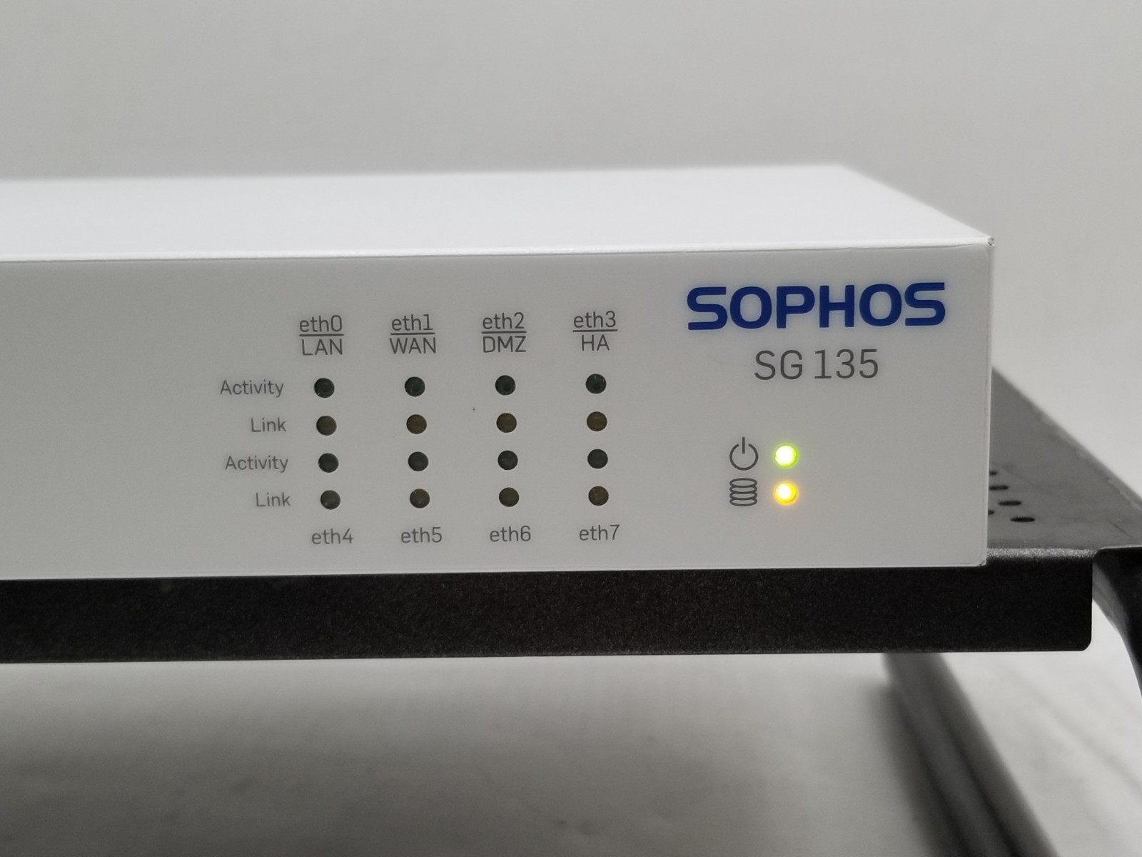 Sophos SG 135 Rev.1 Network Security Appliance