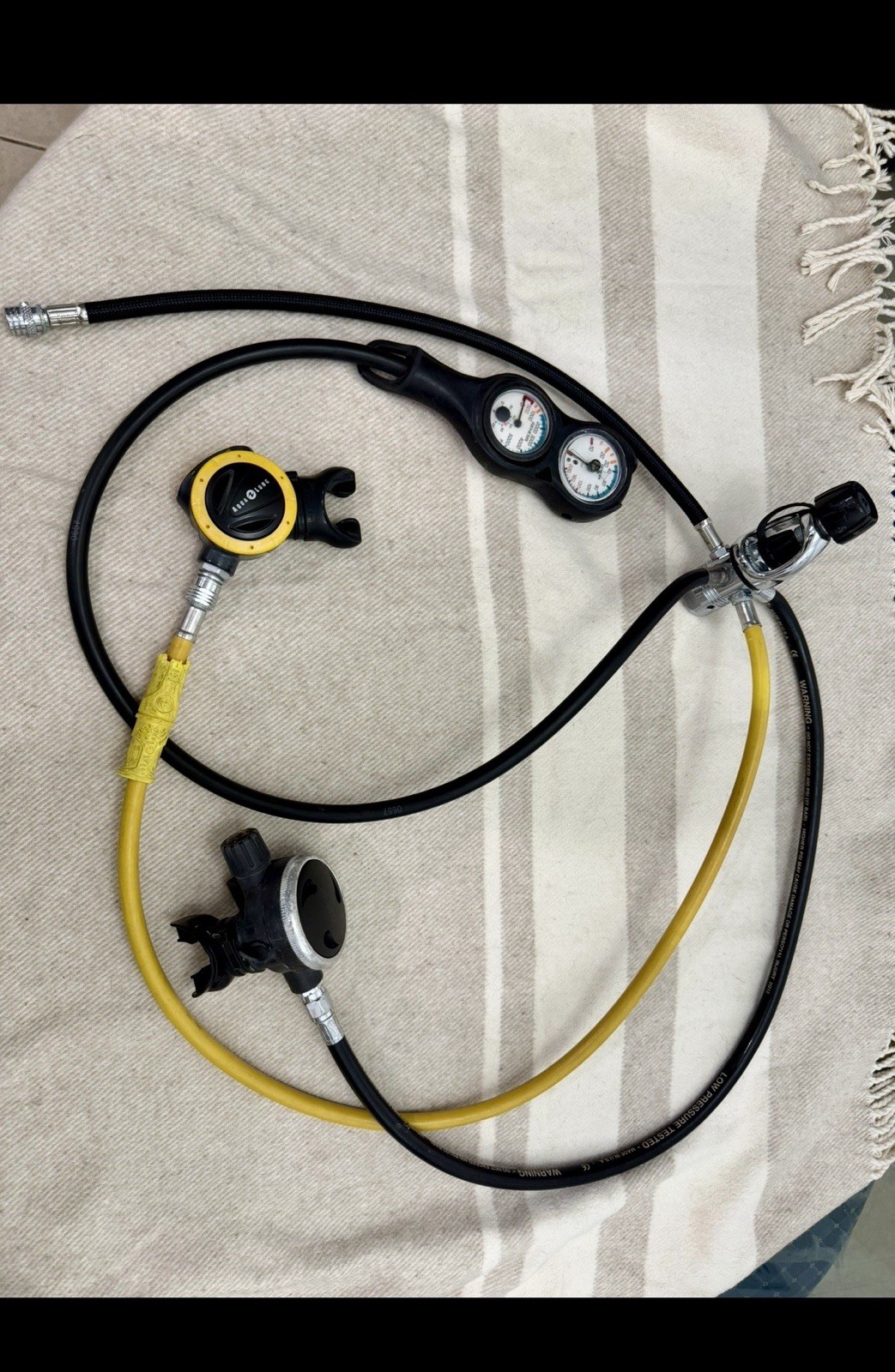 Aqualung ABS 2nd stage, TITEN EN250 1ststage, genesis 2gauge, & Sportsdiver reg