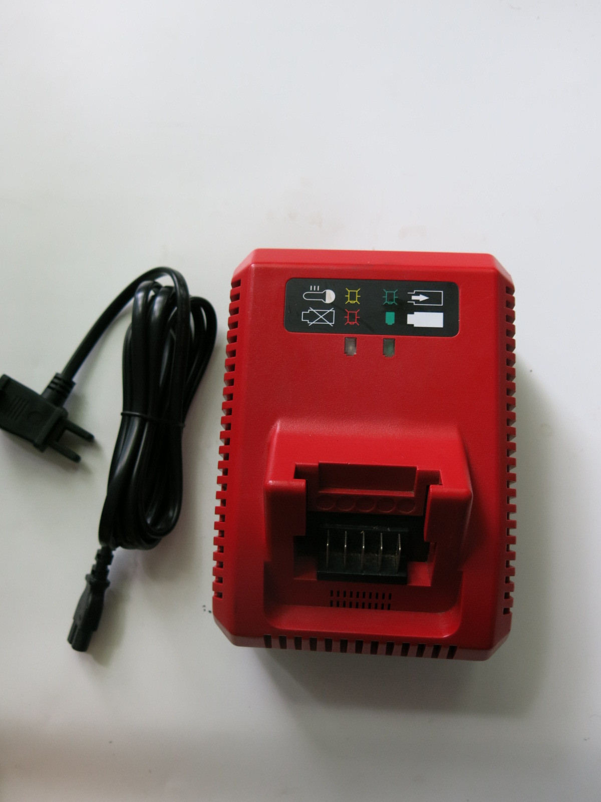 GENUINE Snap-On CTC720 Tools 18v Lithium Battery Charger ctb8185 ctb8187 ctb185