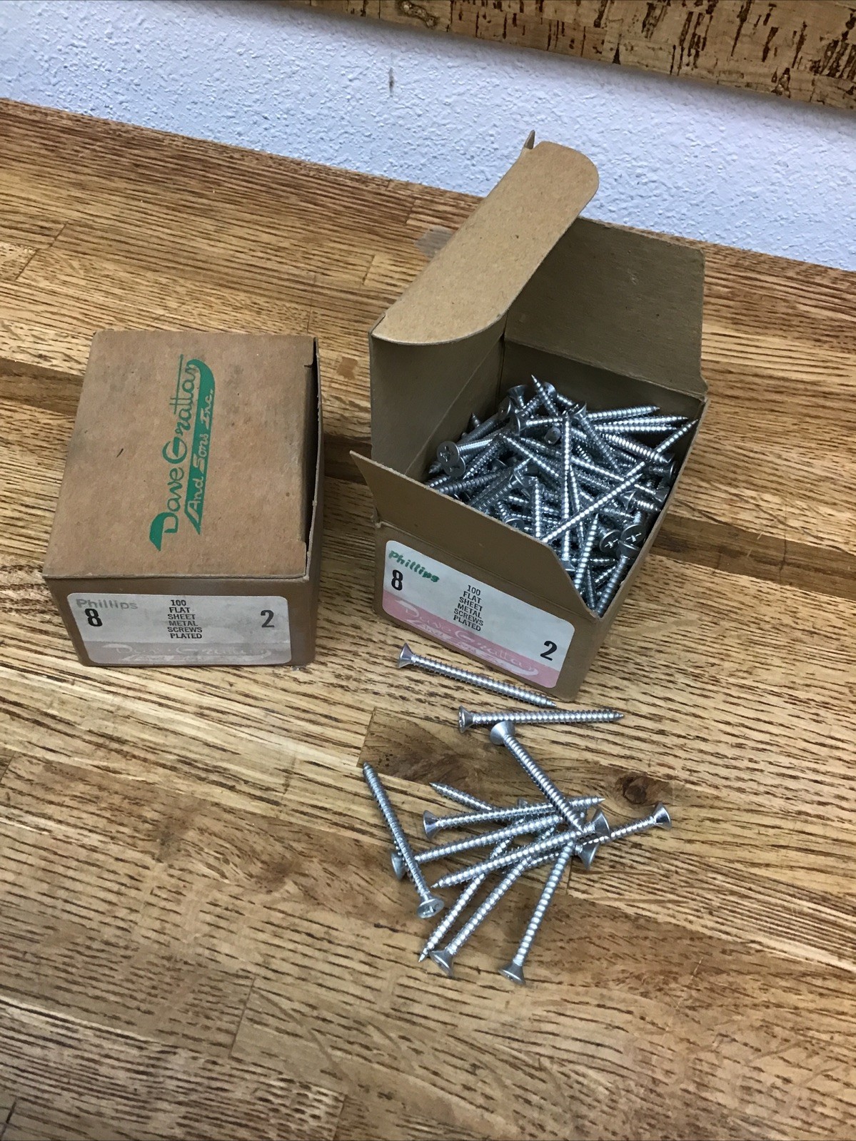 #8 x 2" Flat Head Sheet Metal Screws Phillips (200 pieces)