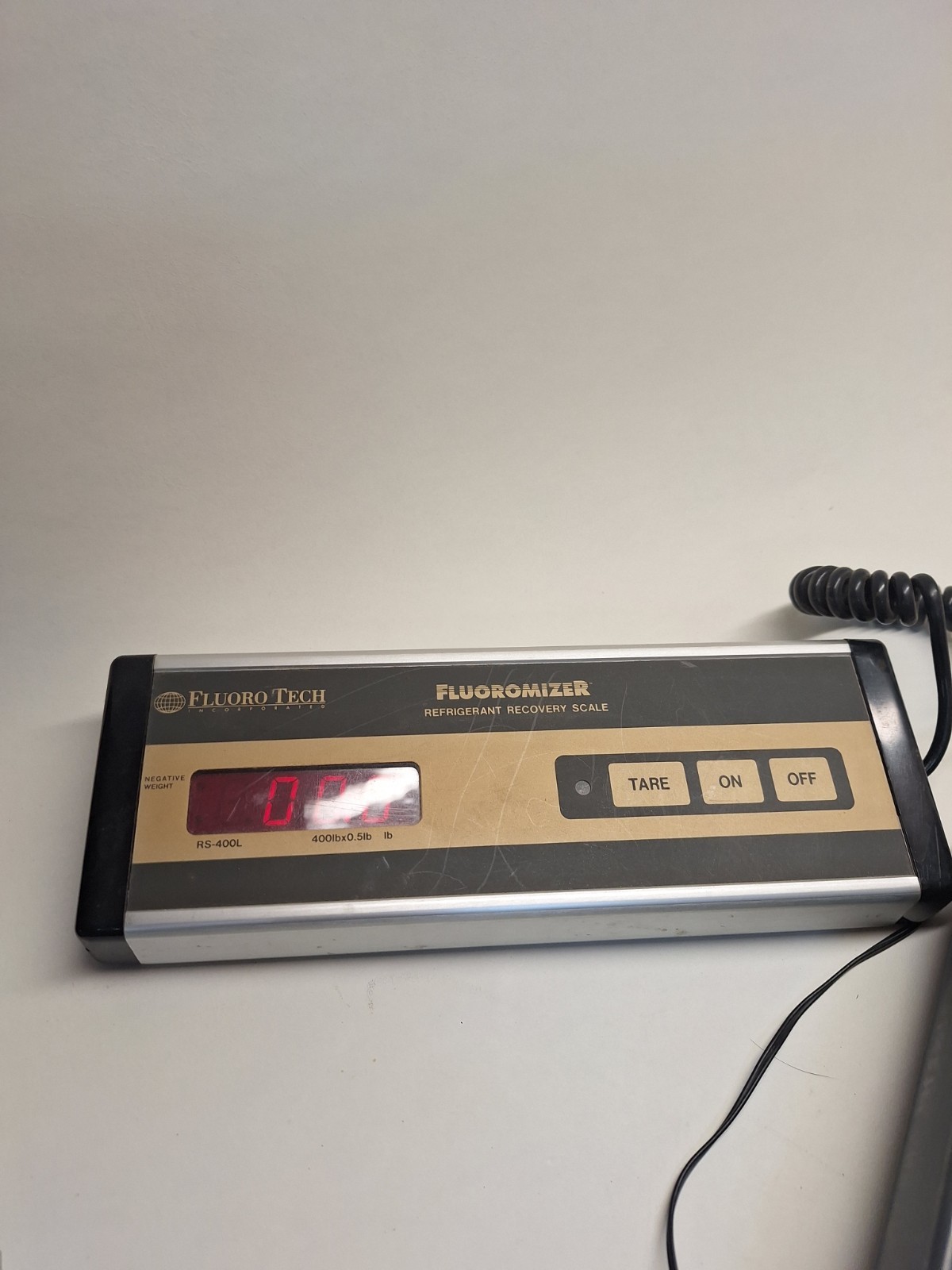 Flouromizer Electronic Refrigerant Scale