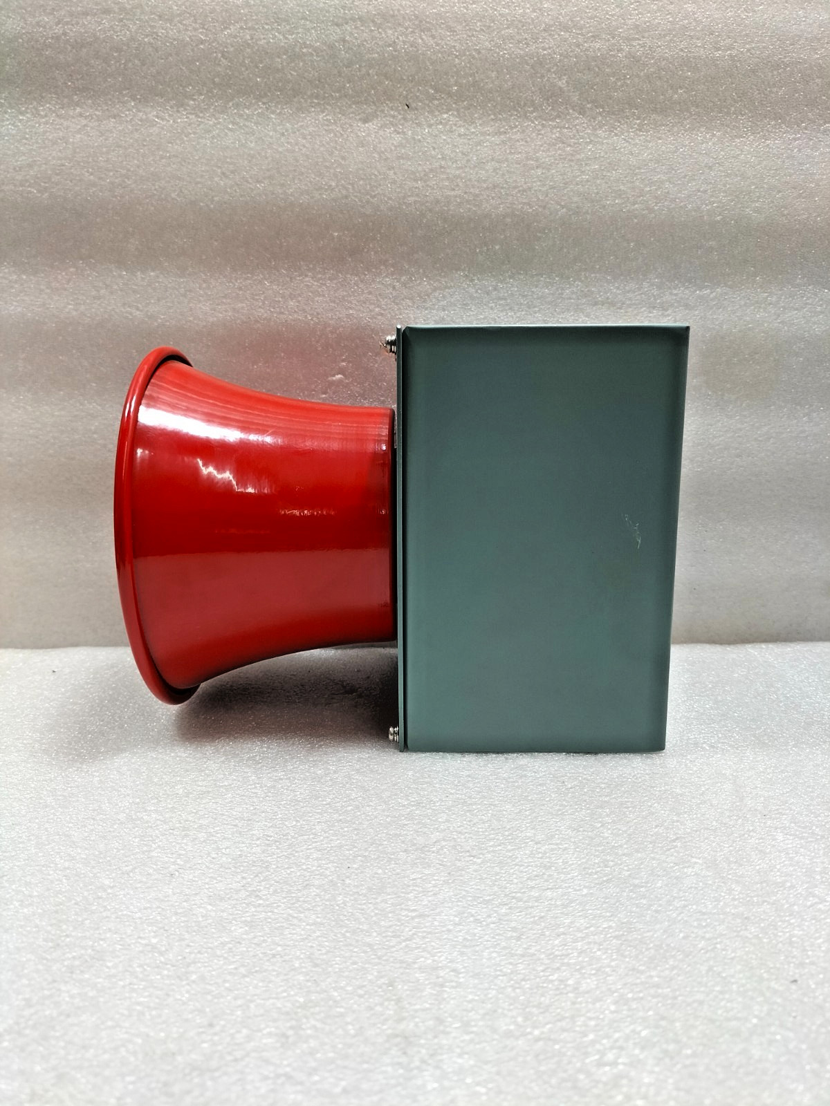 ELECTRONIC SOUNDER WEATHERPROOF ALARM HORN AND SOUNDER FULLY ENCLOSED