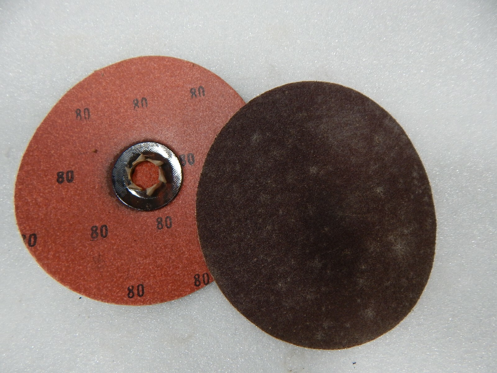4" Sanding disc Type P attach system 14-80 grit 14 pcs 80 grit