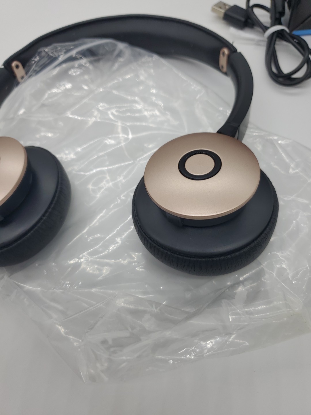 Earbay Wireless Headset Bluetooth with Microphone Noise Cancelling BT782