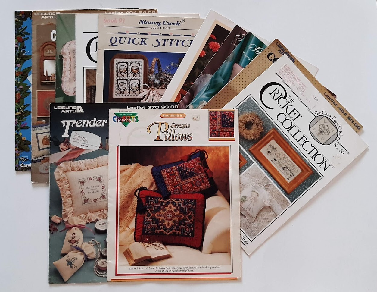 Leisure arts Magazines Lot quick stitch pillow decorating pamphlets  vintage 12