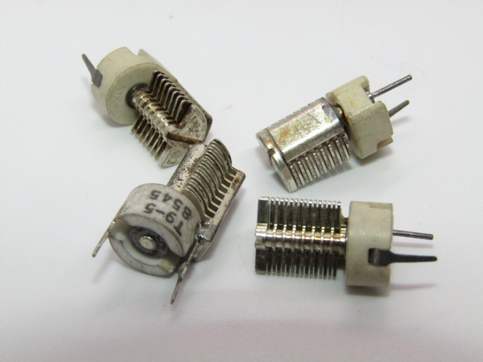 ( 4 PCS ) 2-16pf Variable Trimmer Capacitor