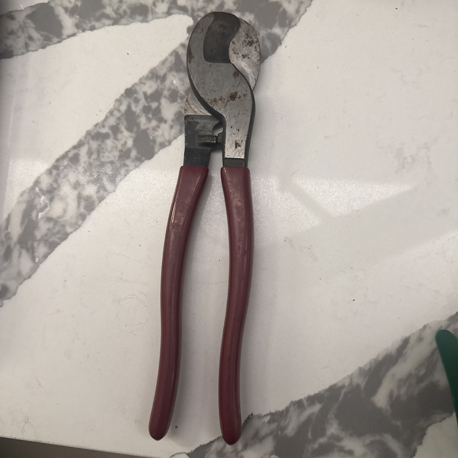 Klein Tools 63050 High Leverage Cable Cutter 9”