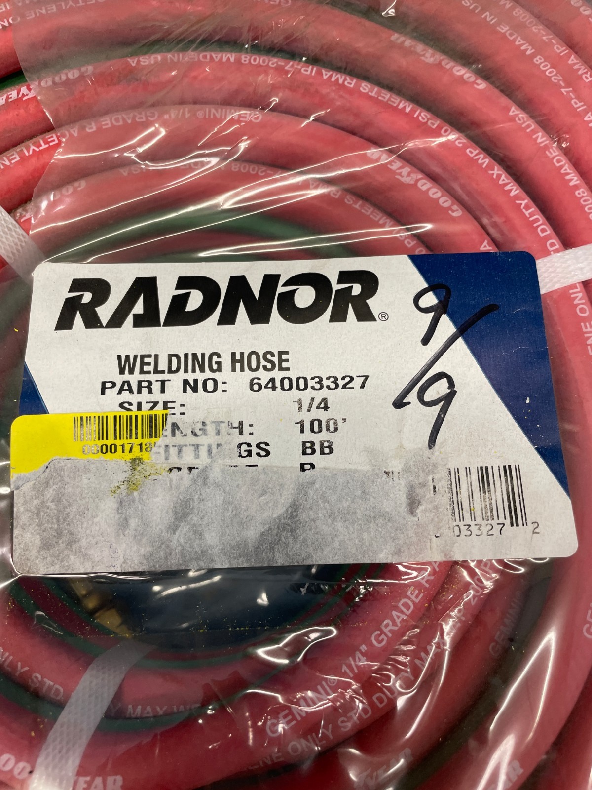 RADNOR™ 1/4" X 100' Red And Green EPDM Rubber Twin Hose With BB Hose Fittings