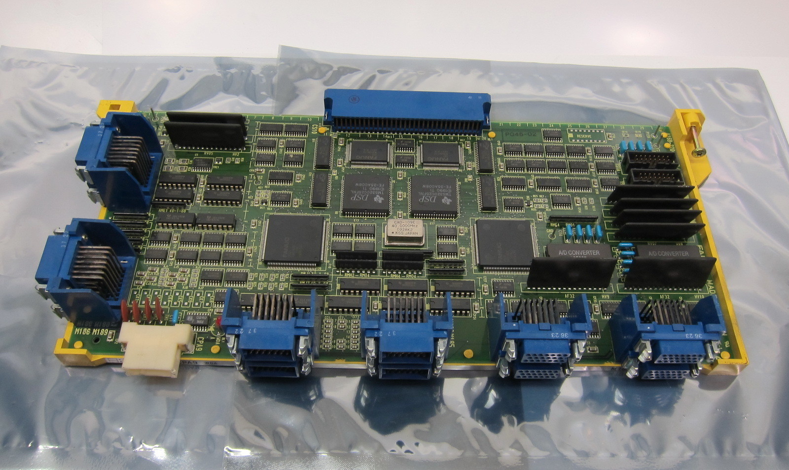 Fanuc A16B-2200-0390/11B SERIA 1-4 AXES BOARD