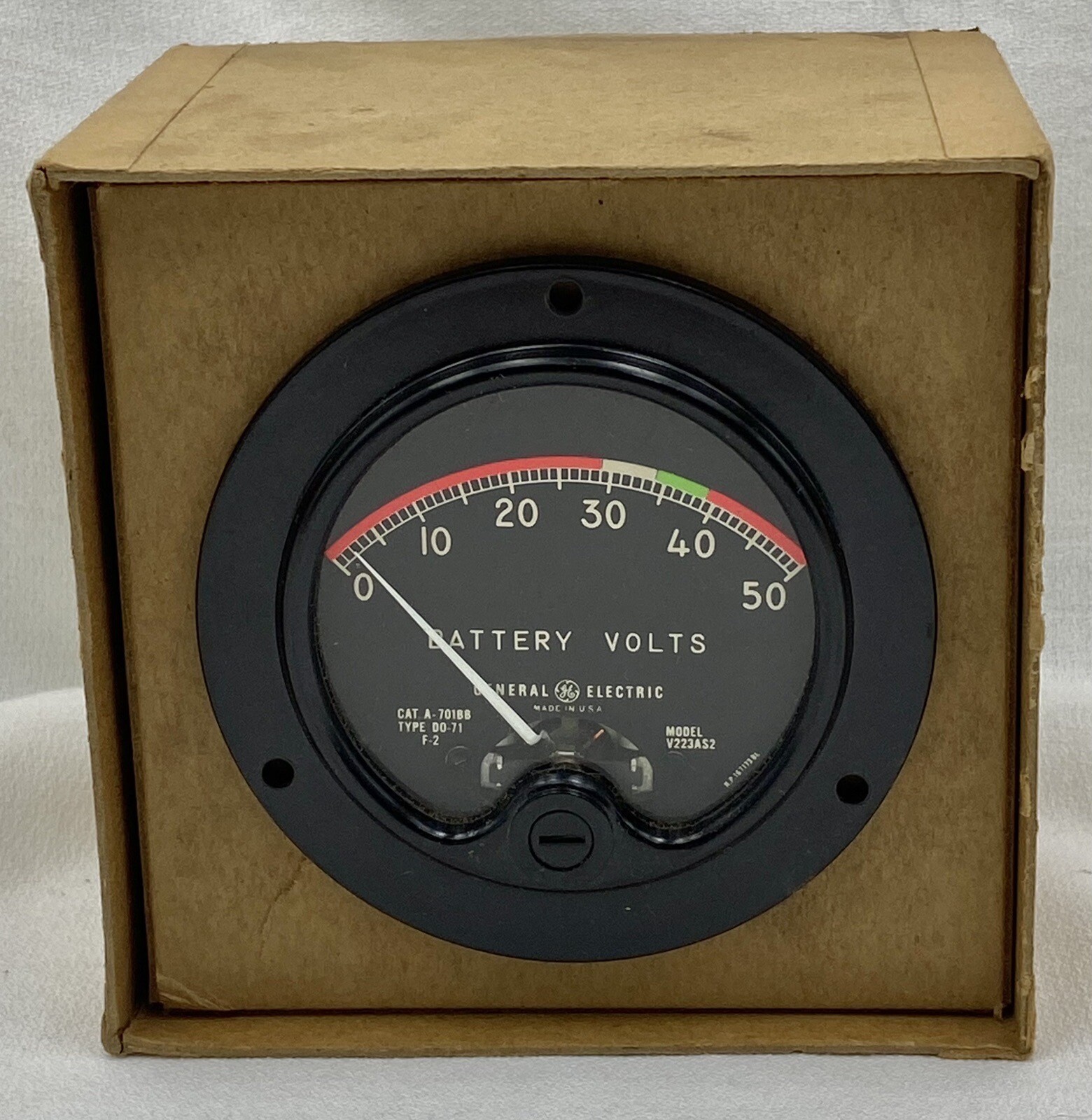 NOS GENERAL ELECTRIC GE VOLTMETER A701BB USA