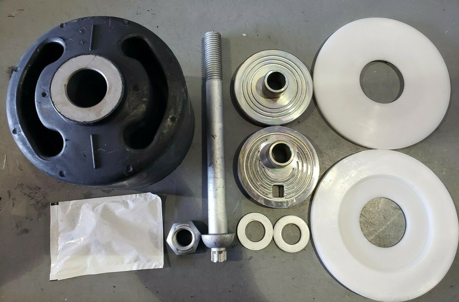 Hendrickson QUIK-ALIGN Pivot Bushing Kit + ALIGNMENT COLLARS S-24691S S-28654