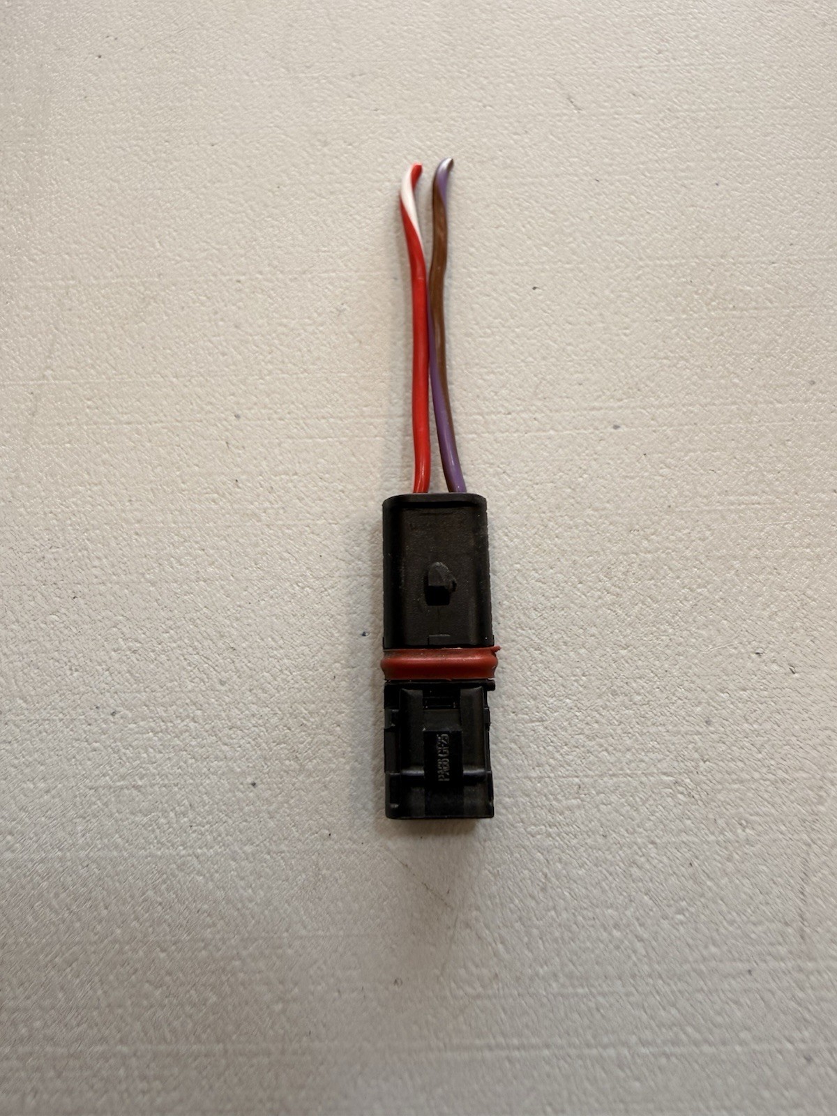 BMW E82 E90 E92 E93 F10 N54 N63 High Pressure Fuel Injector Wire Plug Connector