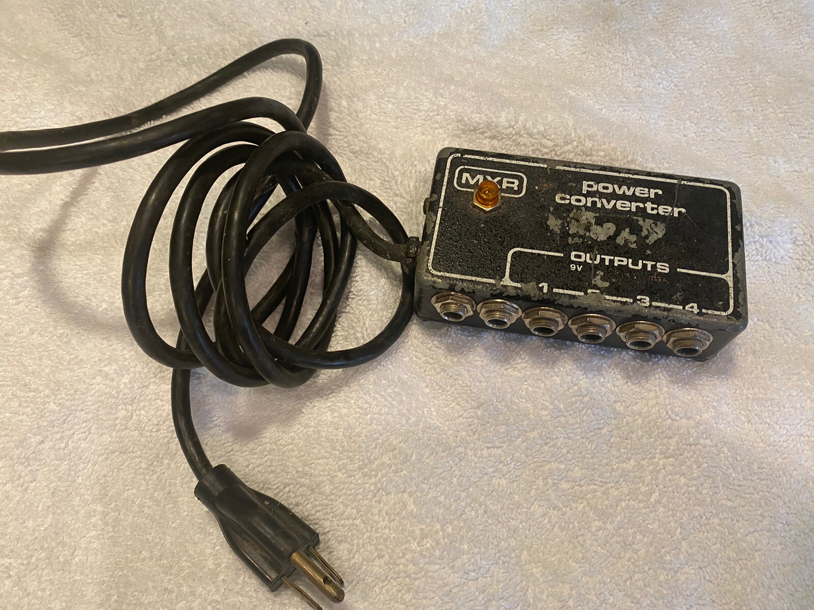 MXR MX-137 Power Converter