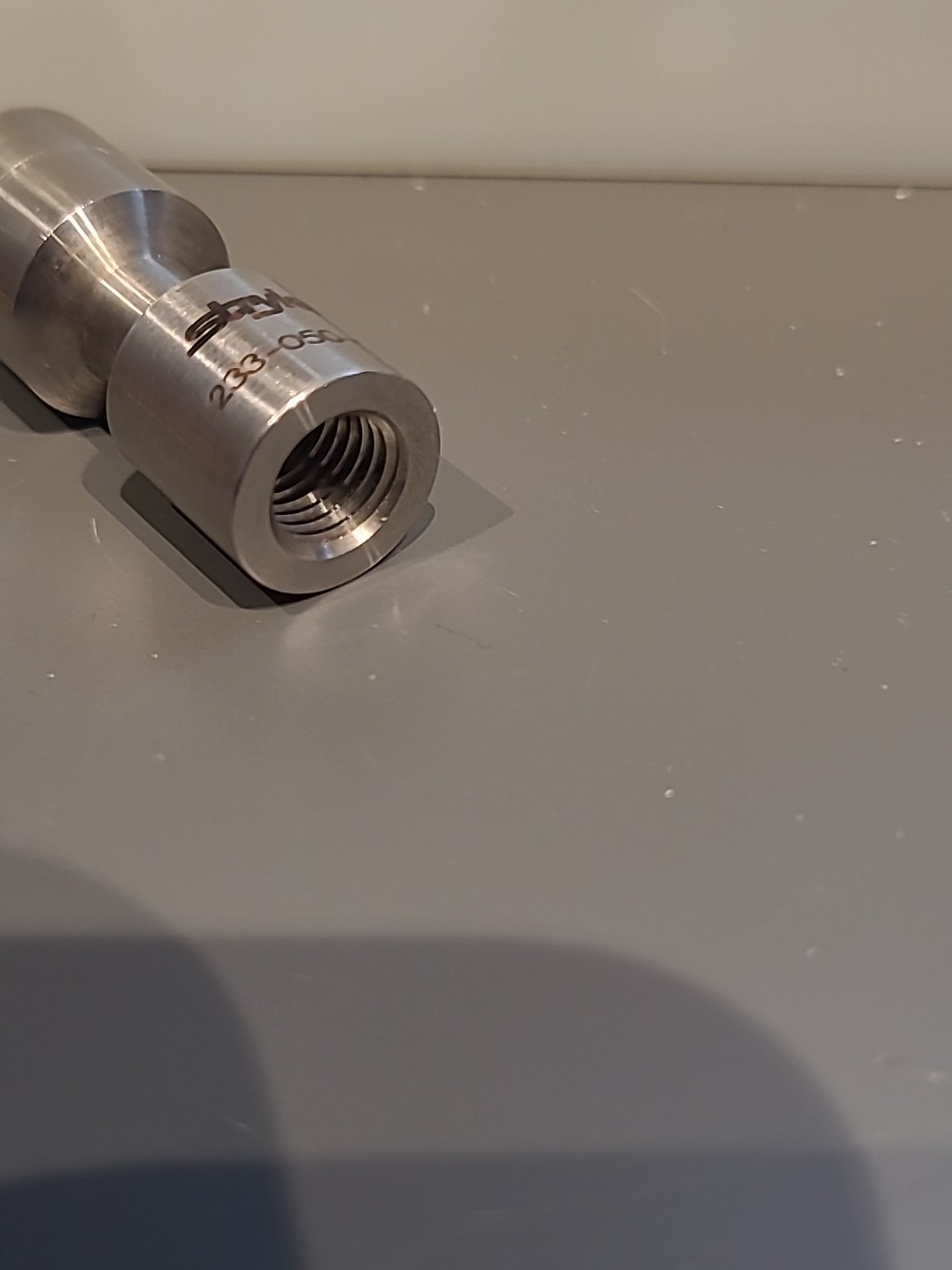 Stryker Light Source Adaptor