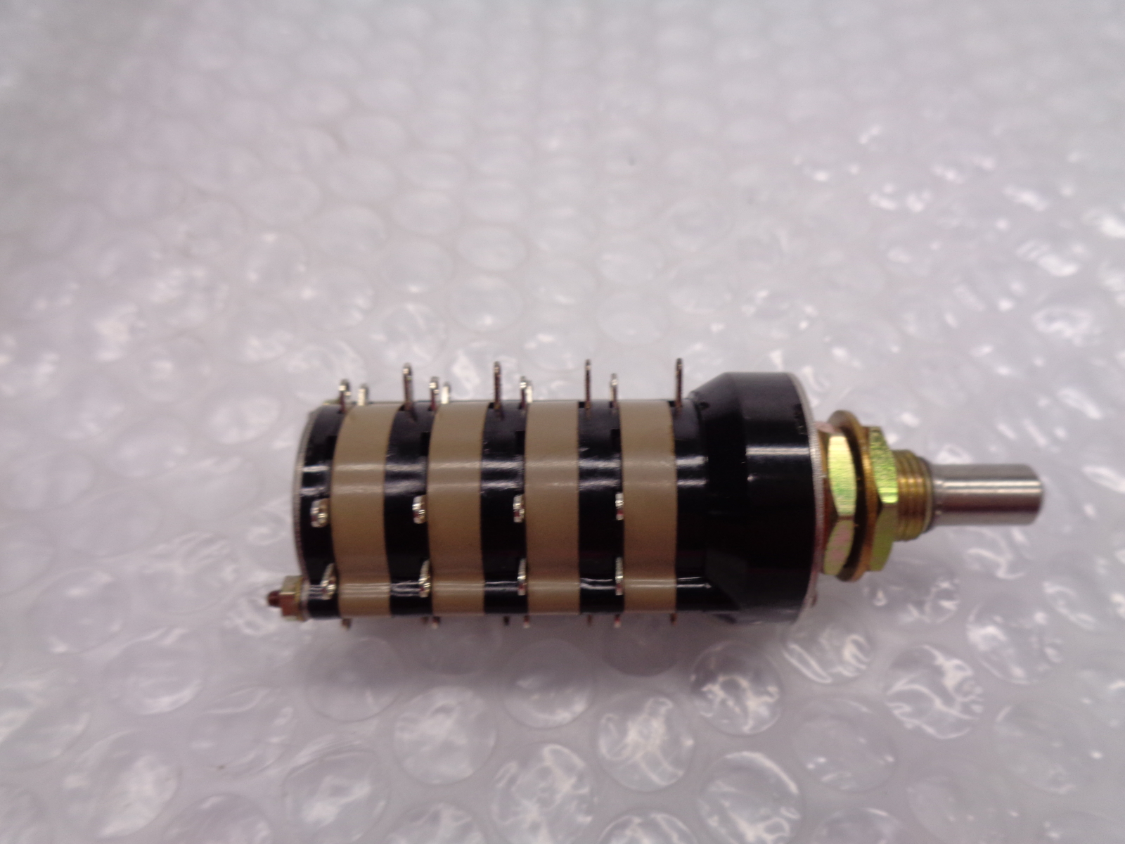 GRAYHILL 9030 ROTARY SWITCH (AS PICTURED) NSNP