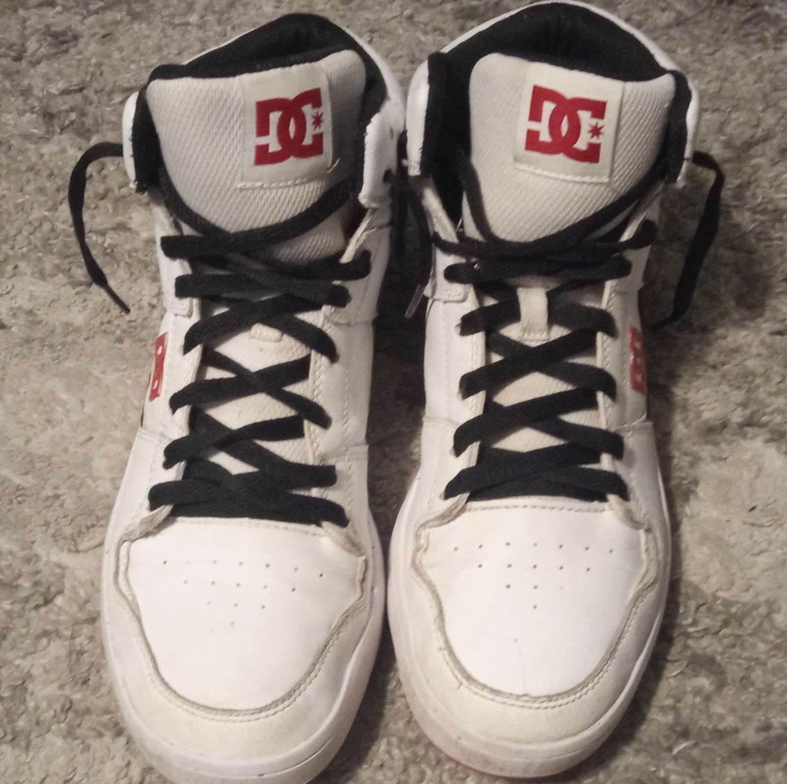 DC Skateboarding High Top Shoes Men's White Red Accents Medium Width US Size 10