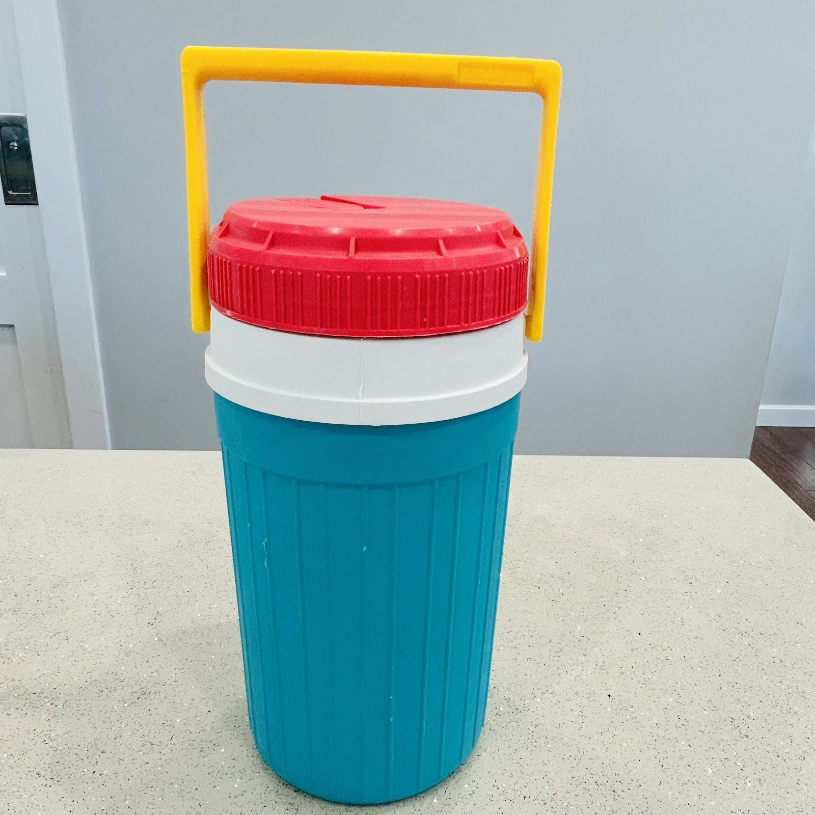 VTG~Igloo Playmate 1/2 Gallon Water Jug Cooler~ Pink/Yellow/Teal~Stamped ‘90