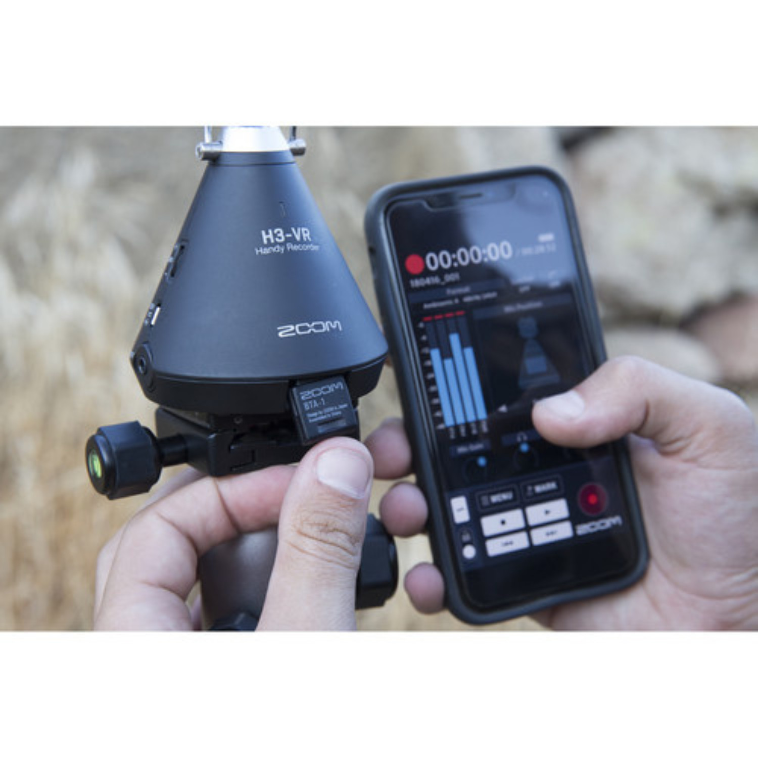 Zoom BTA-1 Upto 32.8' Bluetooth Range Adapter for Select Zoom Products