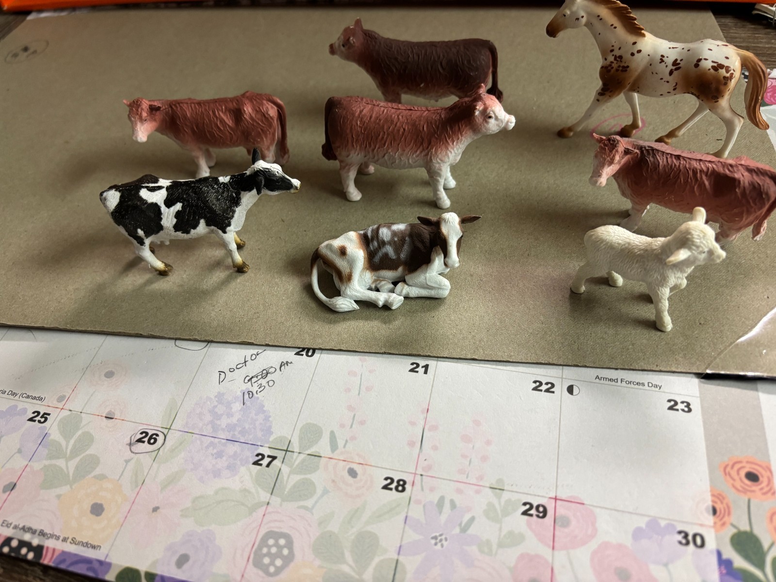 2. 5 "LONG   COWS,HORSE,AND SHE EP   SET, NO PACKAGING # C 85