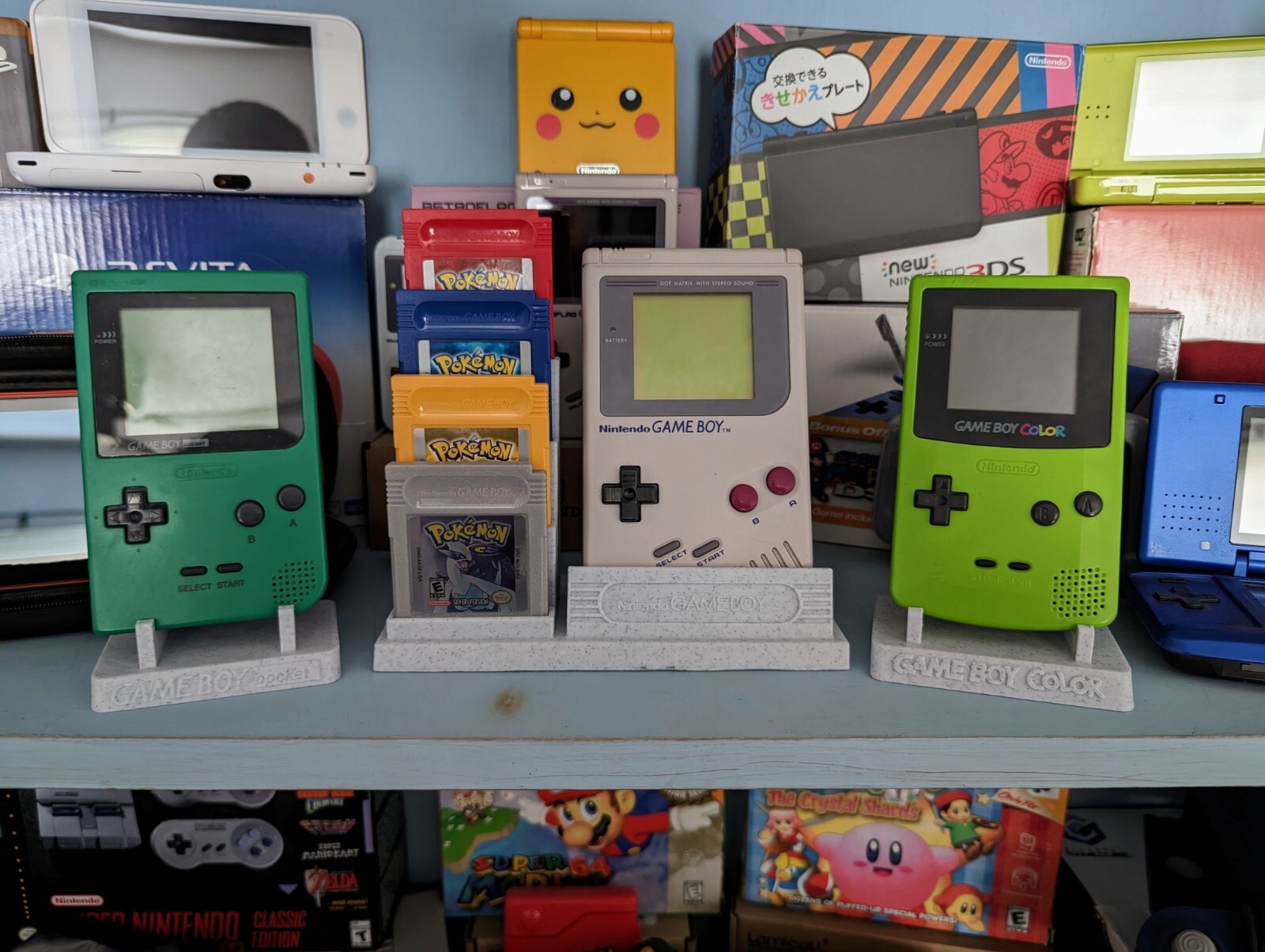 Gameboy Classic Display Stand With Cartridge Holdeer