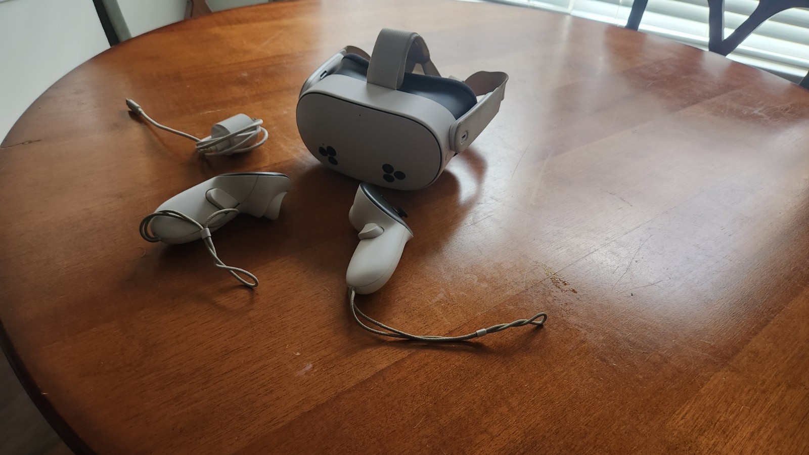 Meta Oculus Quest 3S 128GB Set Headset w/ Controllers Bundle VR Headset No Box