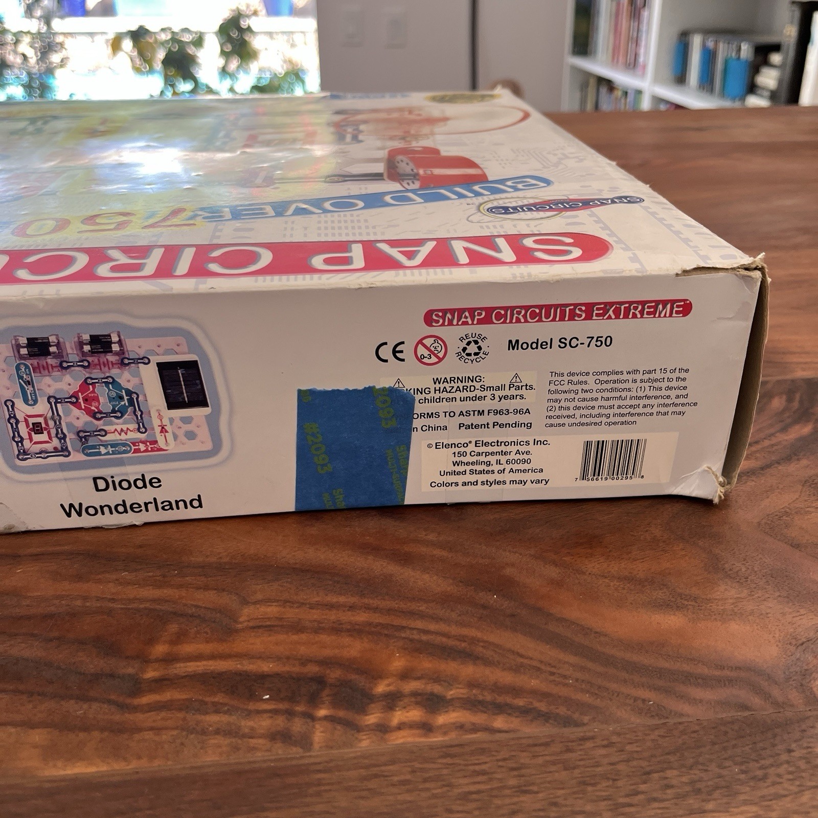 Elenco Electronics Snap Circuits Extreme 750 Experiments Kit