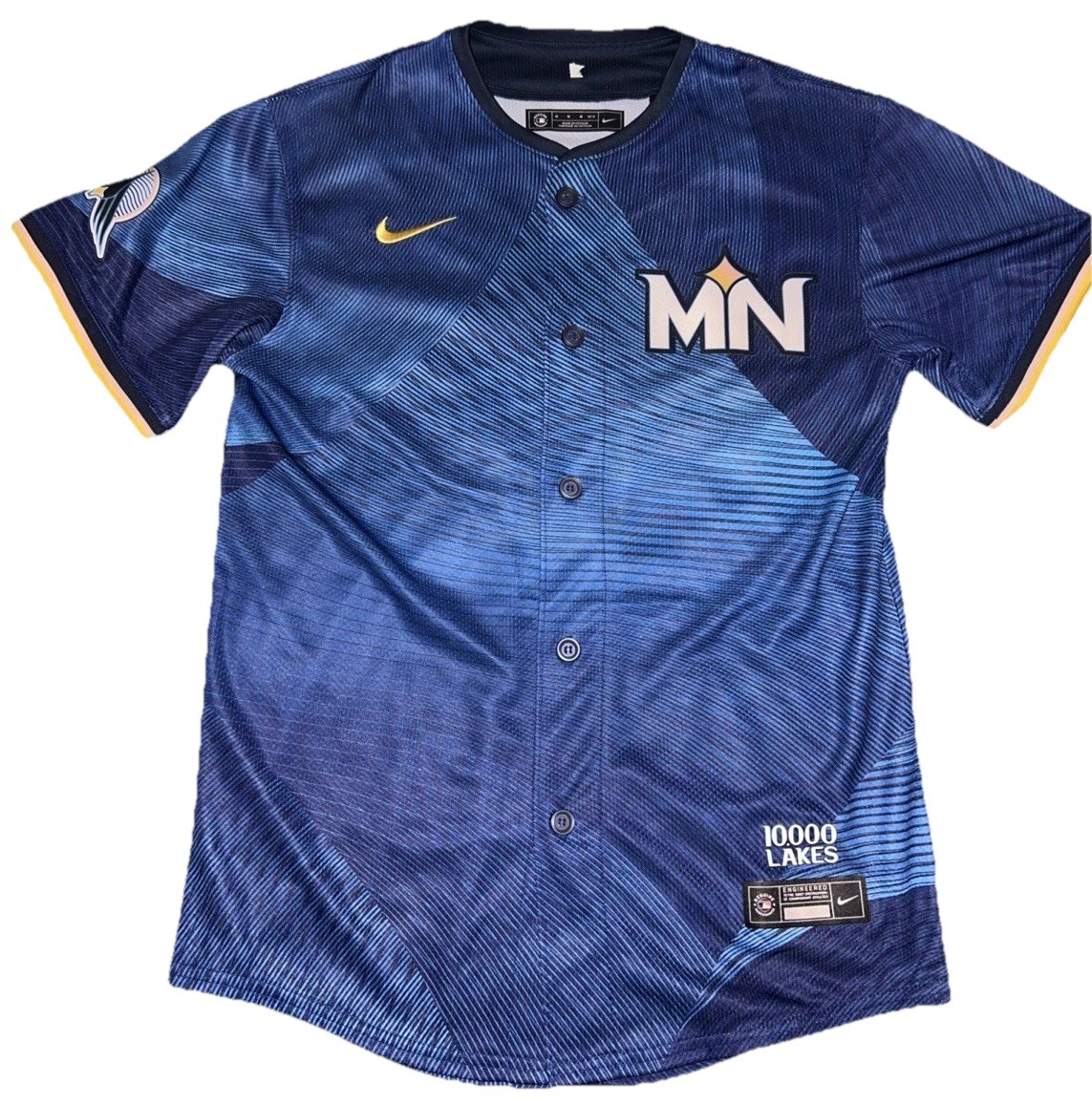 Minnesota Twins MLB Nike Jersey Youth M 10/12 CARLOS CORREA #4 CITY CONNECT