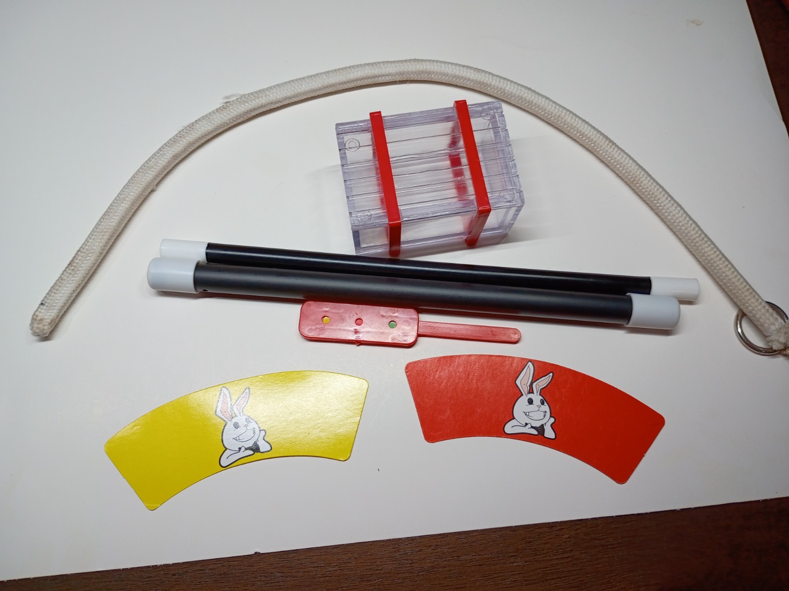 Large magic starter set. Great for kids!