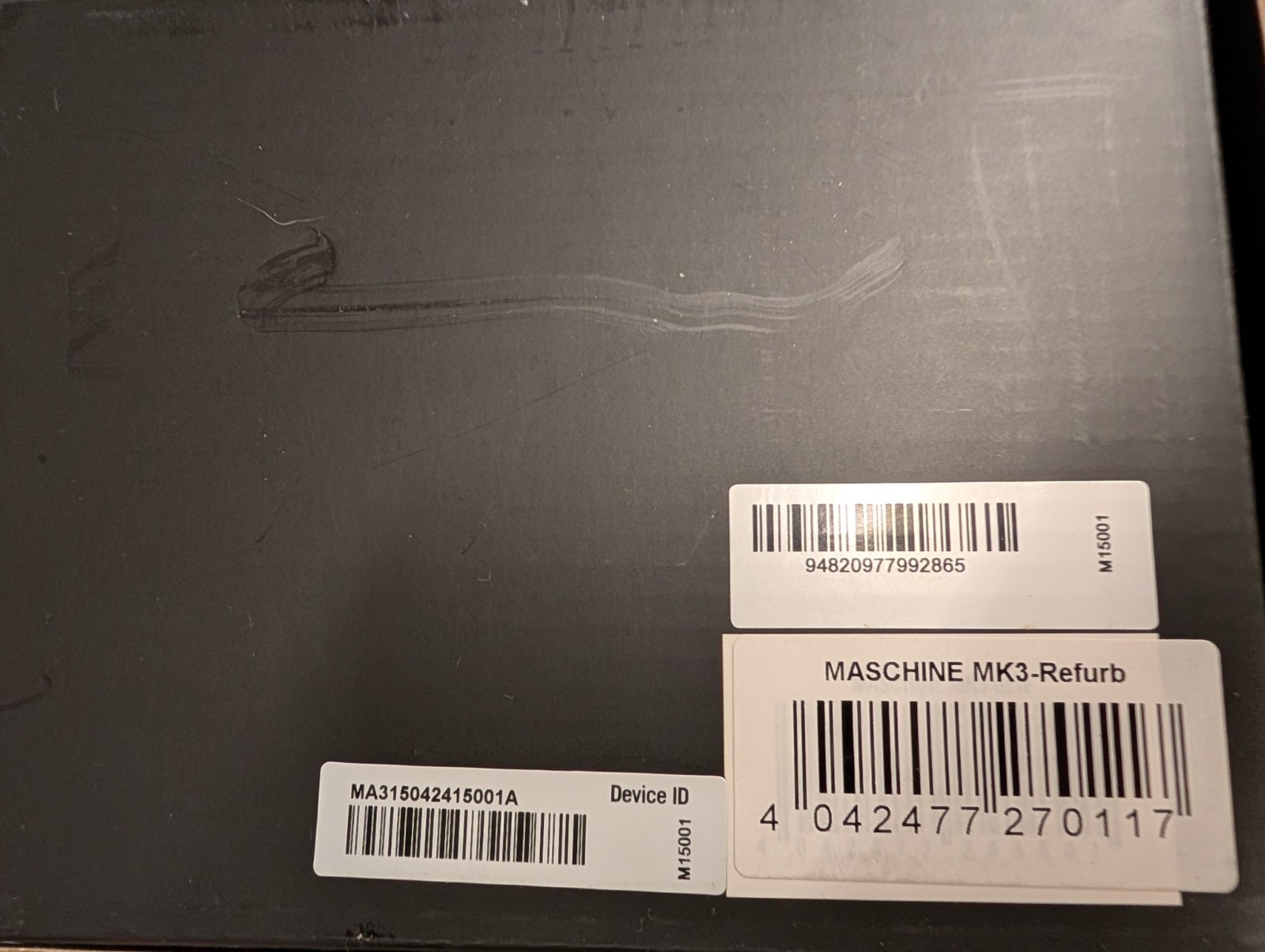 Native Instruments Maschine MK3 Groove Production Studio System