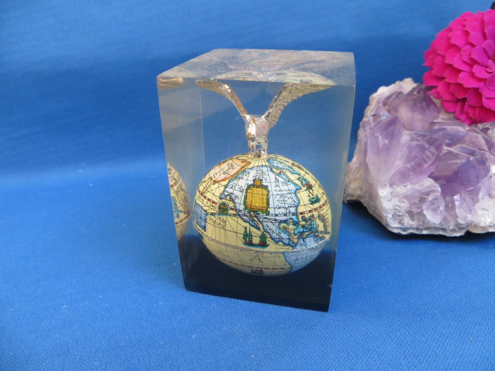 VINTAGE LUCITE GLOBE FOR LIBRARY, CLASSROOM OR COLLECTOR