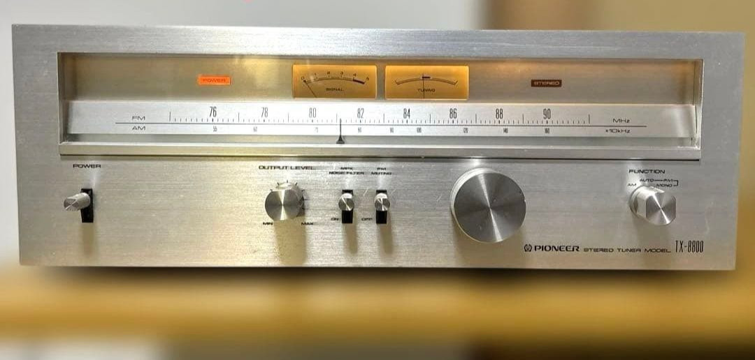 PIONEER TX-8800 FM/AM Vintage Stereo Tuner Silver AC100V Junk From Japan Limited