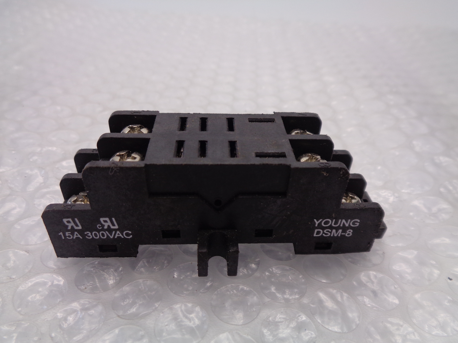 YOUNG DSM-8 BASE 3 NSNP
