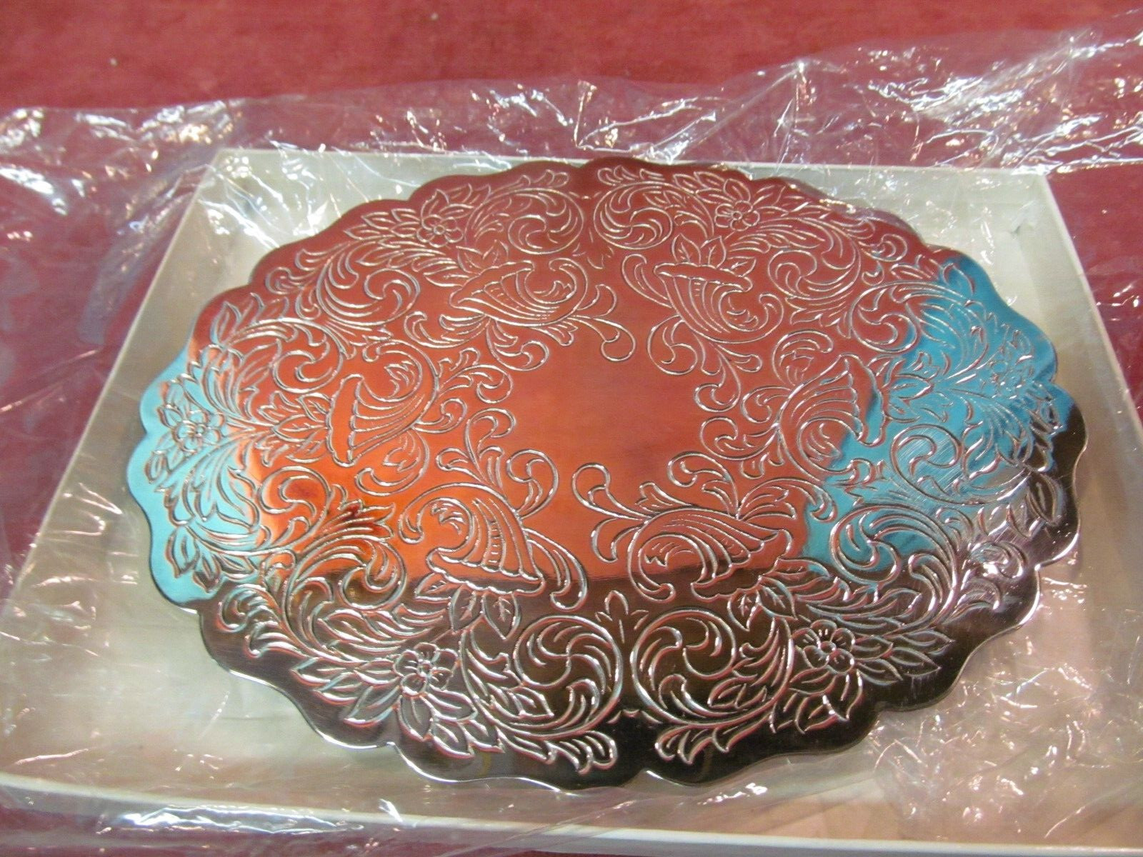6' x 8" OVAL SILVERPLATE FOOTED CORNUCOPIA & FLORAL HOT PLATE
