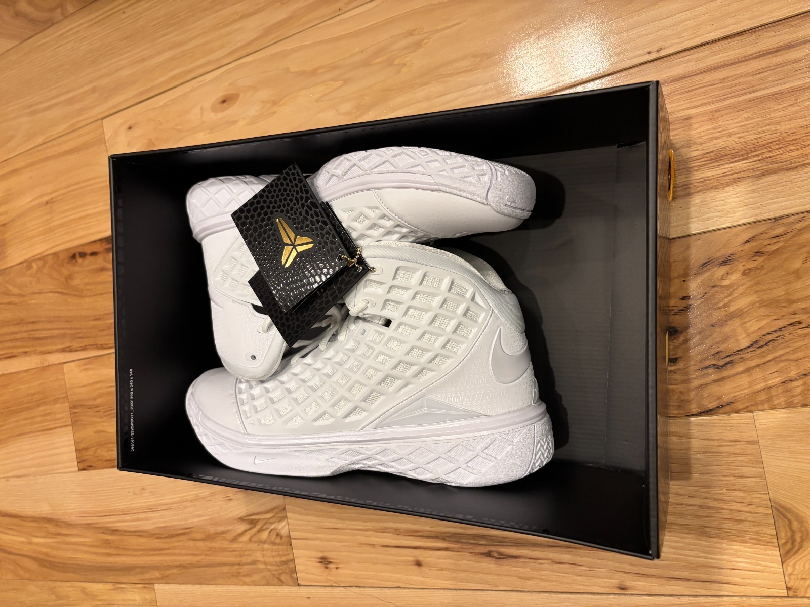 Nike Kobe III Protro Triple White HM4351 100 Size 11 FULL BOX