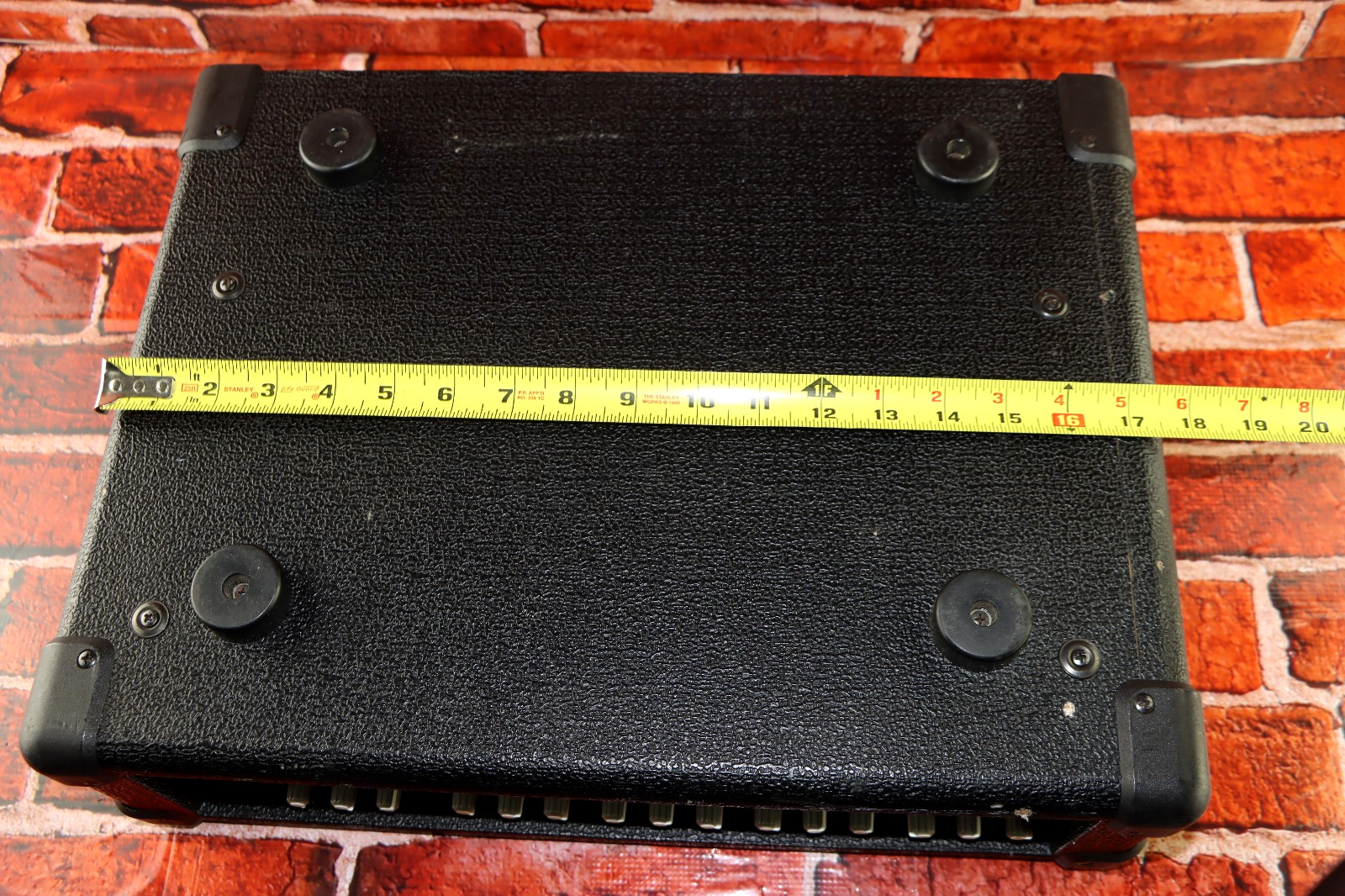 KUSTOM KPM4100 100 WATT MOSFET POWERED MIXER Tested