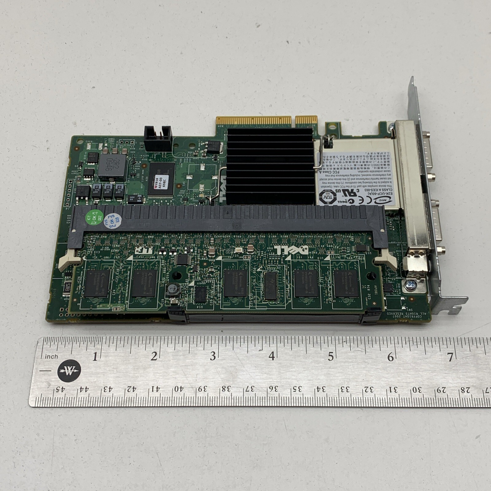 Dell E2K-UCP-60 (A) Dell PERC 6/E SAS Raid Controller with 512MB Cache