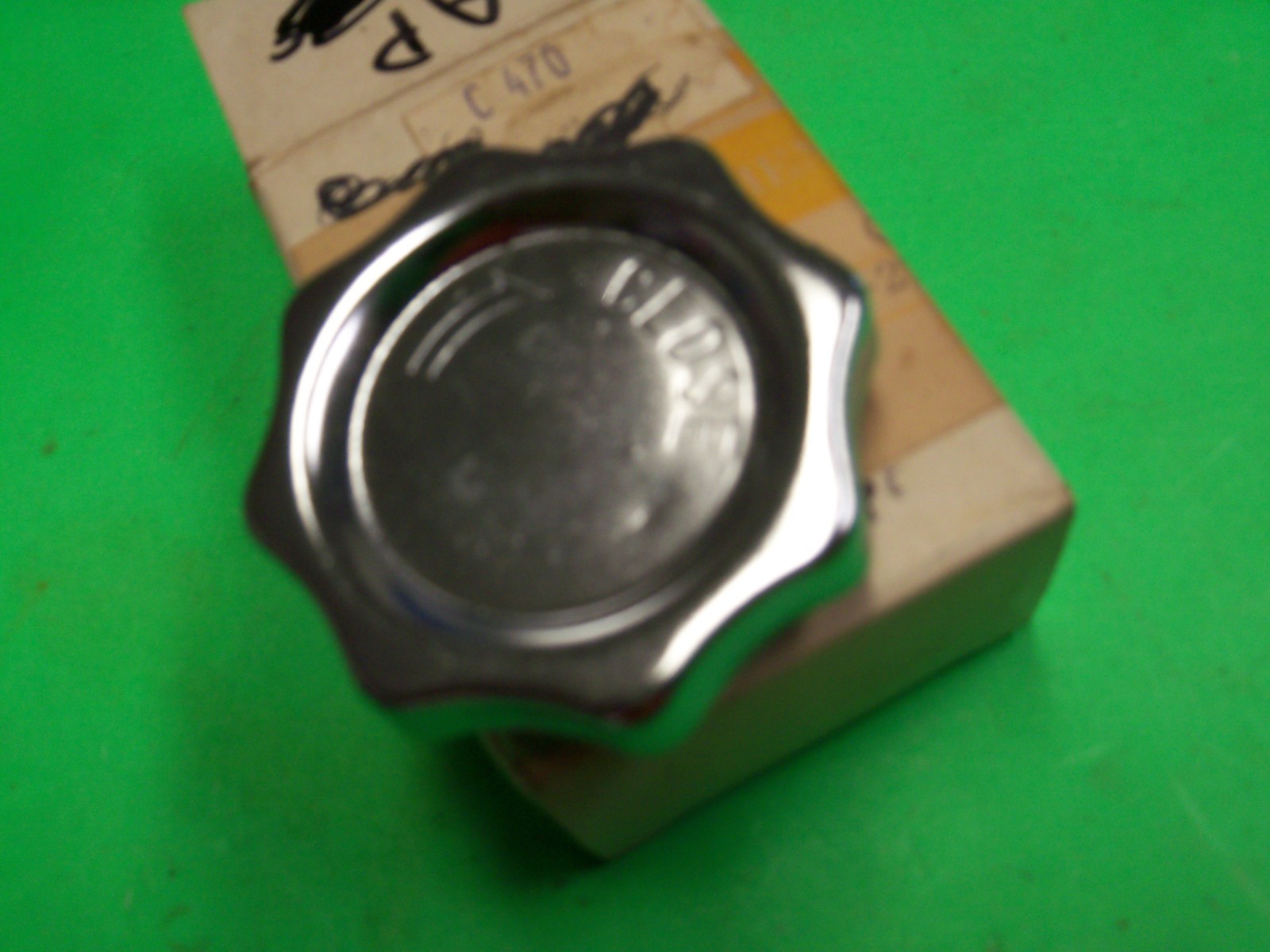 REPLACEMENT  KEROSENE FILLER CAP FUEL A0S996 274AX C470 OEM