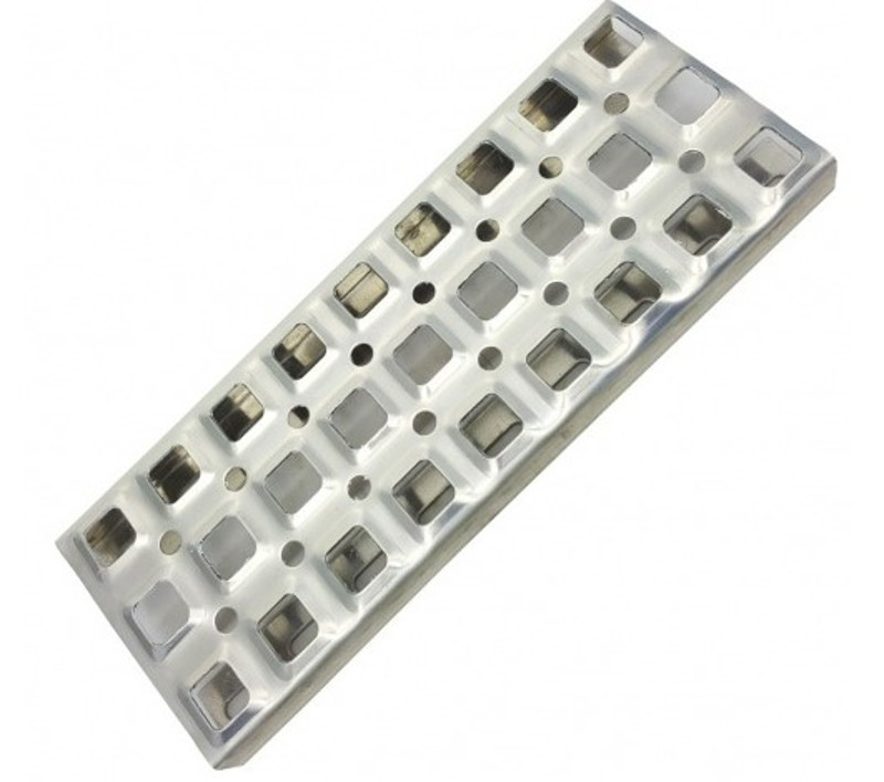 Step FTP485VLFSU for Volvo VNL Gen 2 (723-10644)