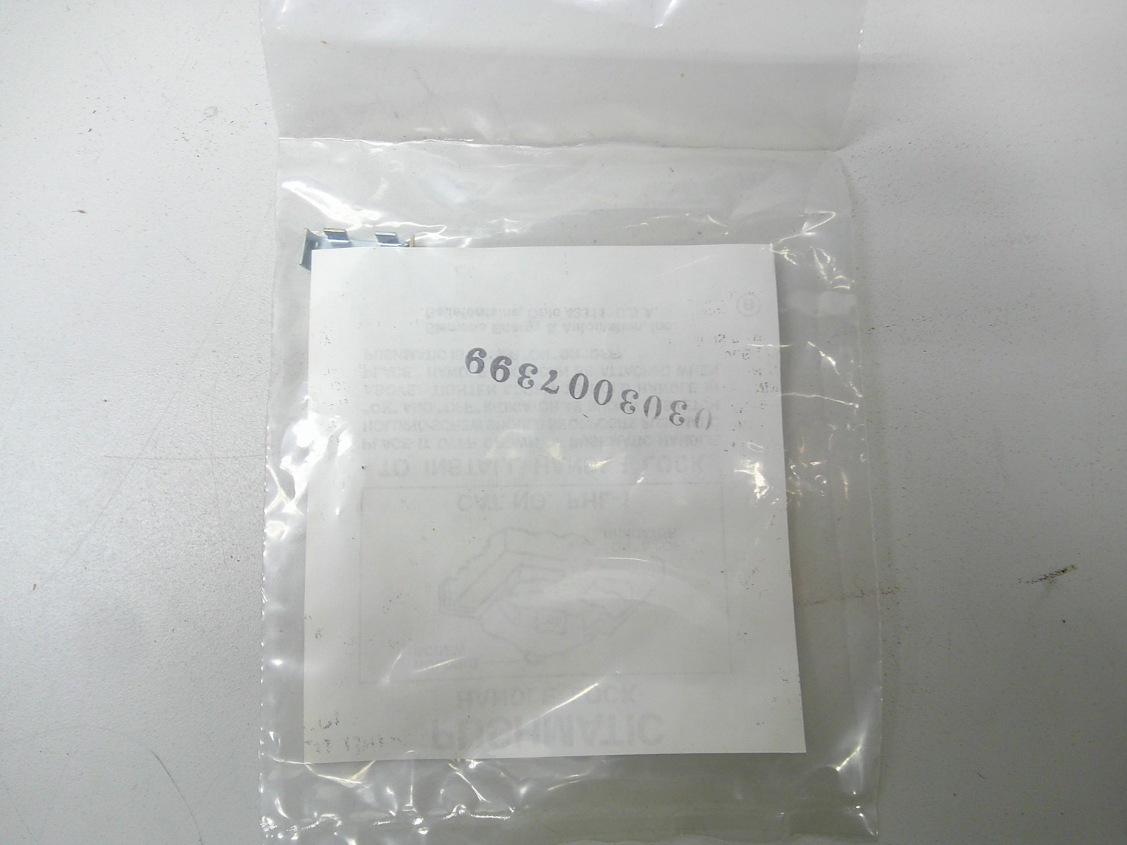 NEW Old Stock Siemens Pushmatic Handle Lock PHL-1