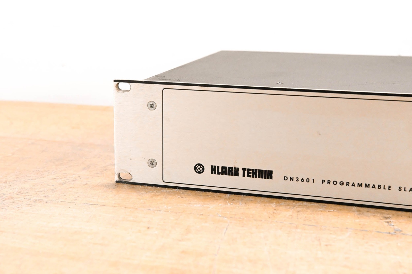 Klark Teknik DN3601 Programmable Slave Graphic Equalizer CG01XRT