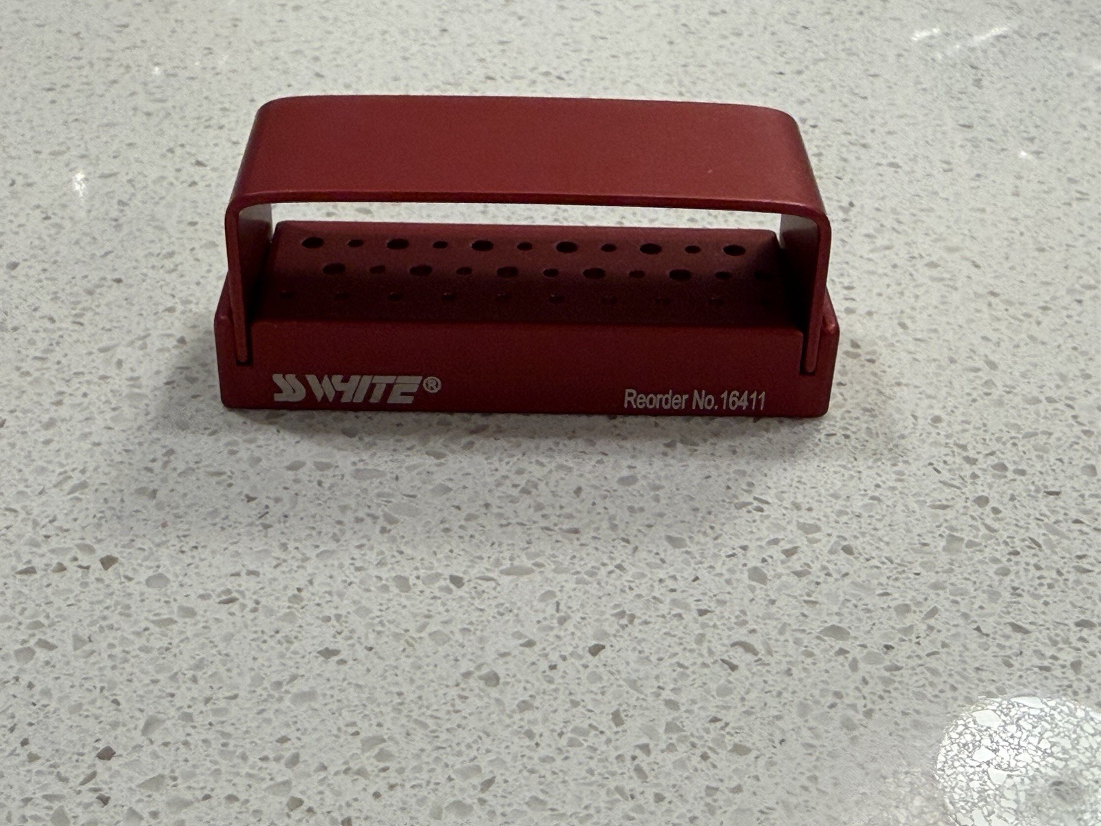 SS White Universal 30-Hole Bur Block, Bordeaux, 1/Pack Pre Owned