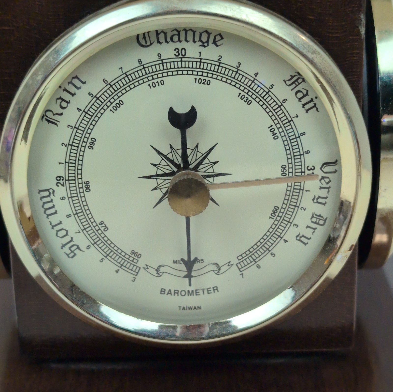 Replogle World Classic 9 Globe Weather Station Barometer Thermometer Hygrometer