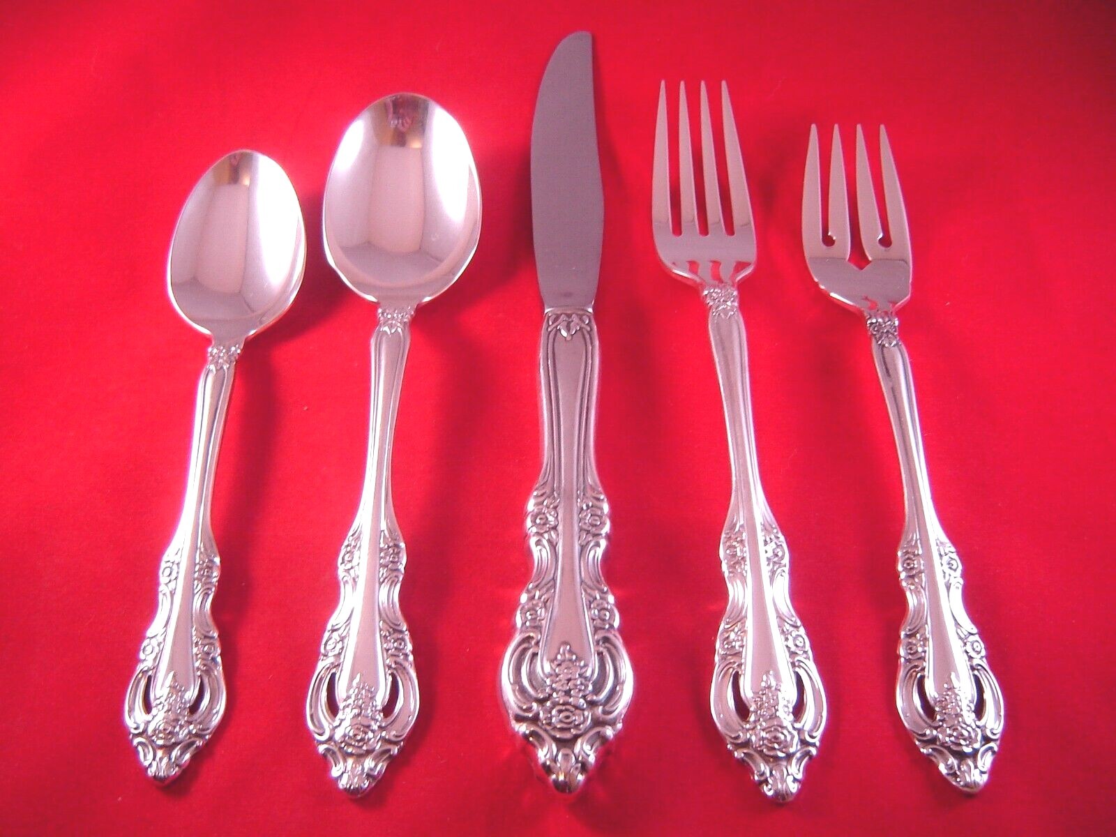 Oneida Silver Artistry Silverplate Choice - EXC Community